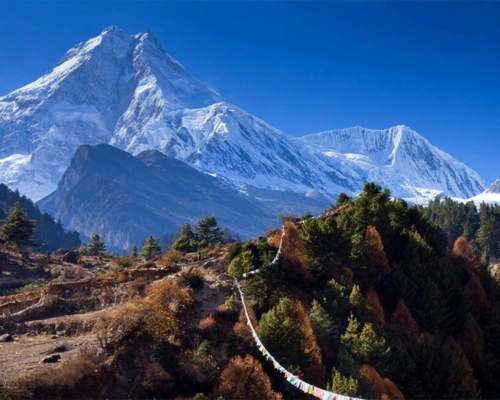 Manaslu Trek .