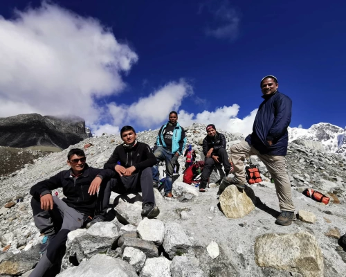 Everest Budget Trek